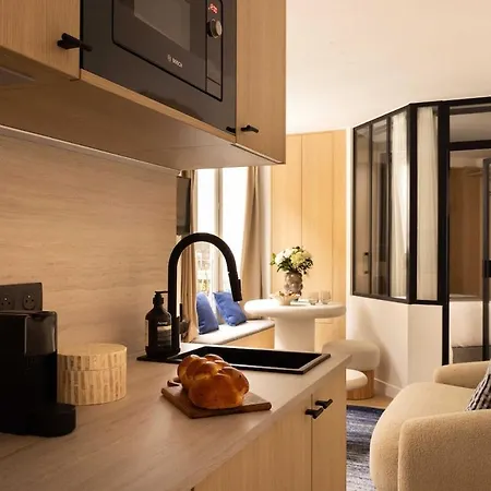 Modern Flat In Heart Of Le Marais *